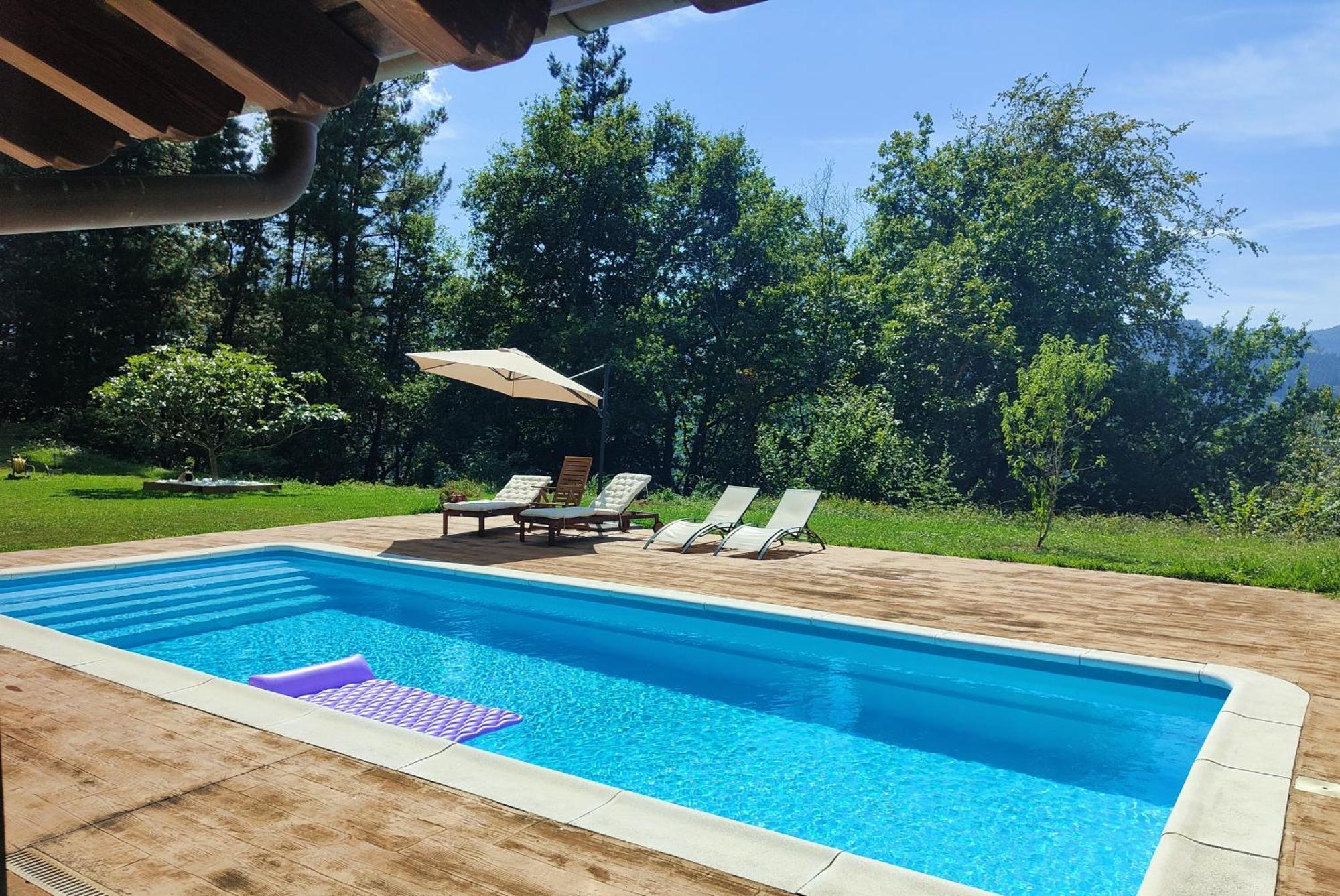 Chalet Con Piscina Climatizada En La Naturaleza Areatza Εξωτερικό φωτογραφία