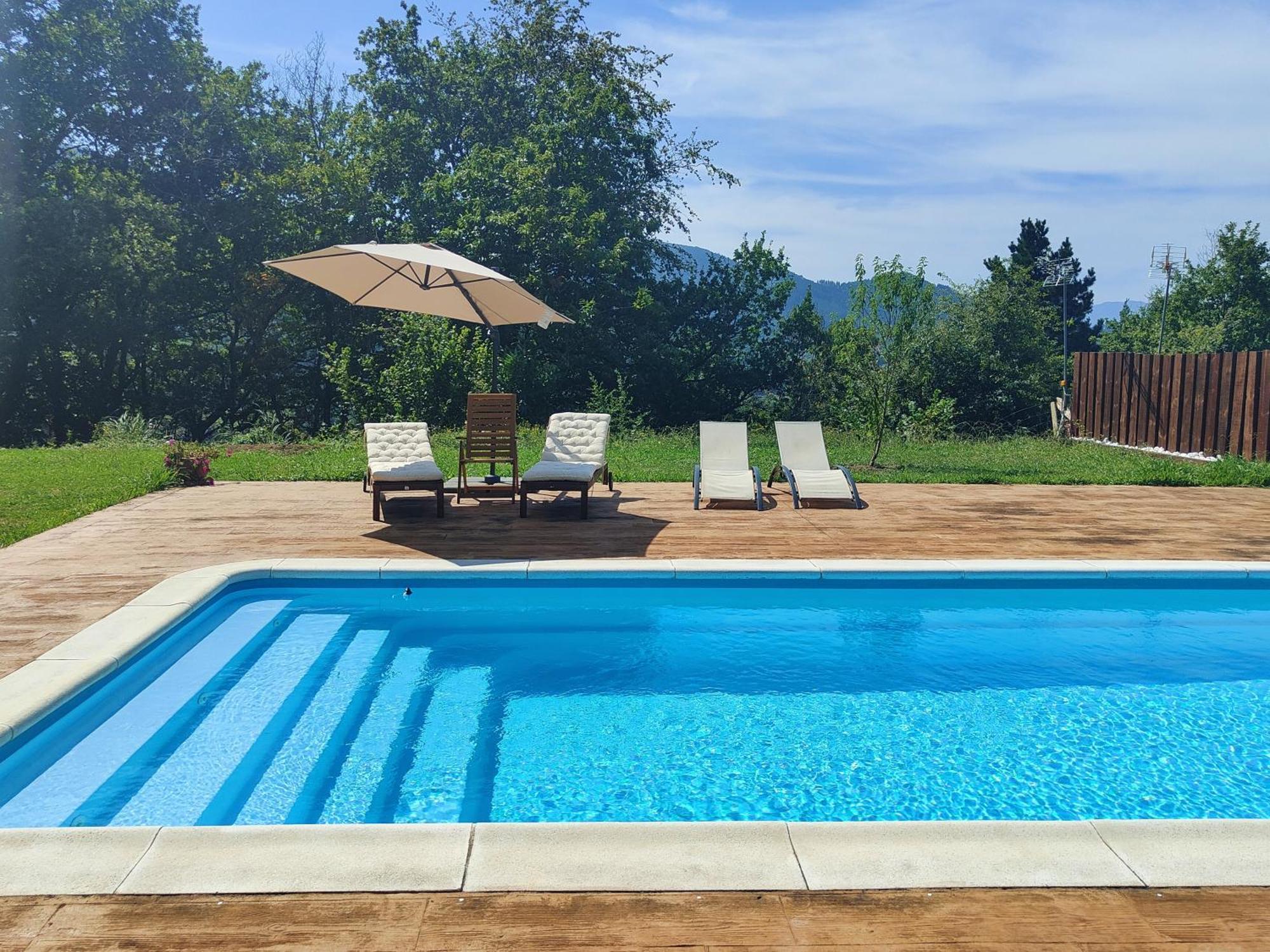 Chalet Con Piscina Climatizada En La Naturaleza Areatza Εξωτερικό φωτογραφία